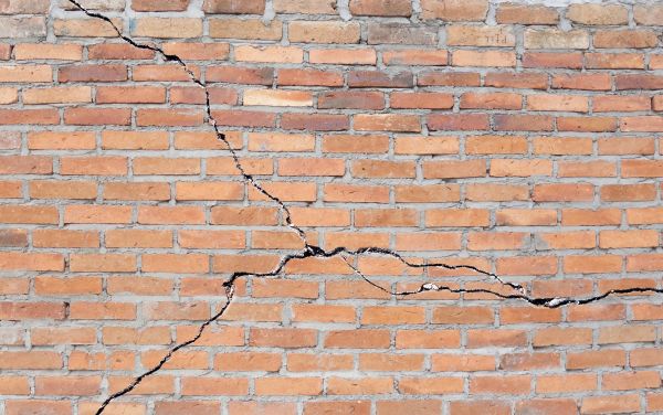 Cracked Brick Repair in Silver Spring